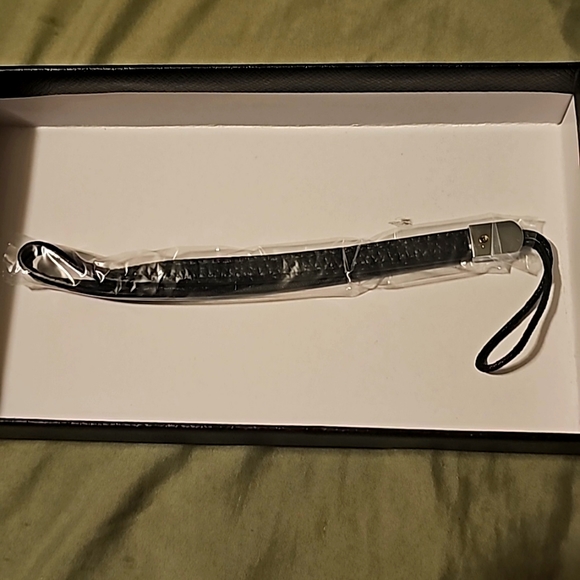 Giorgio armani purse - Picture 4 of 4